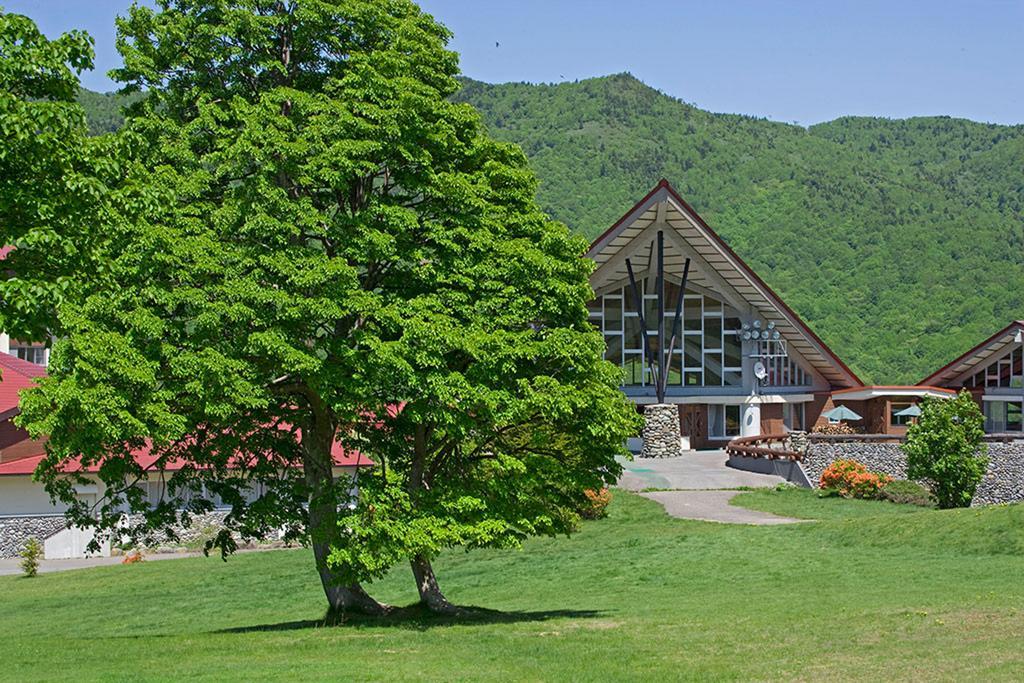 Okushiga Kogen Hotel Yamanouchi  Extérieur photo