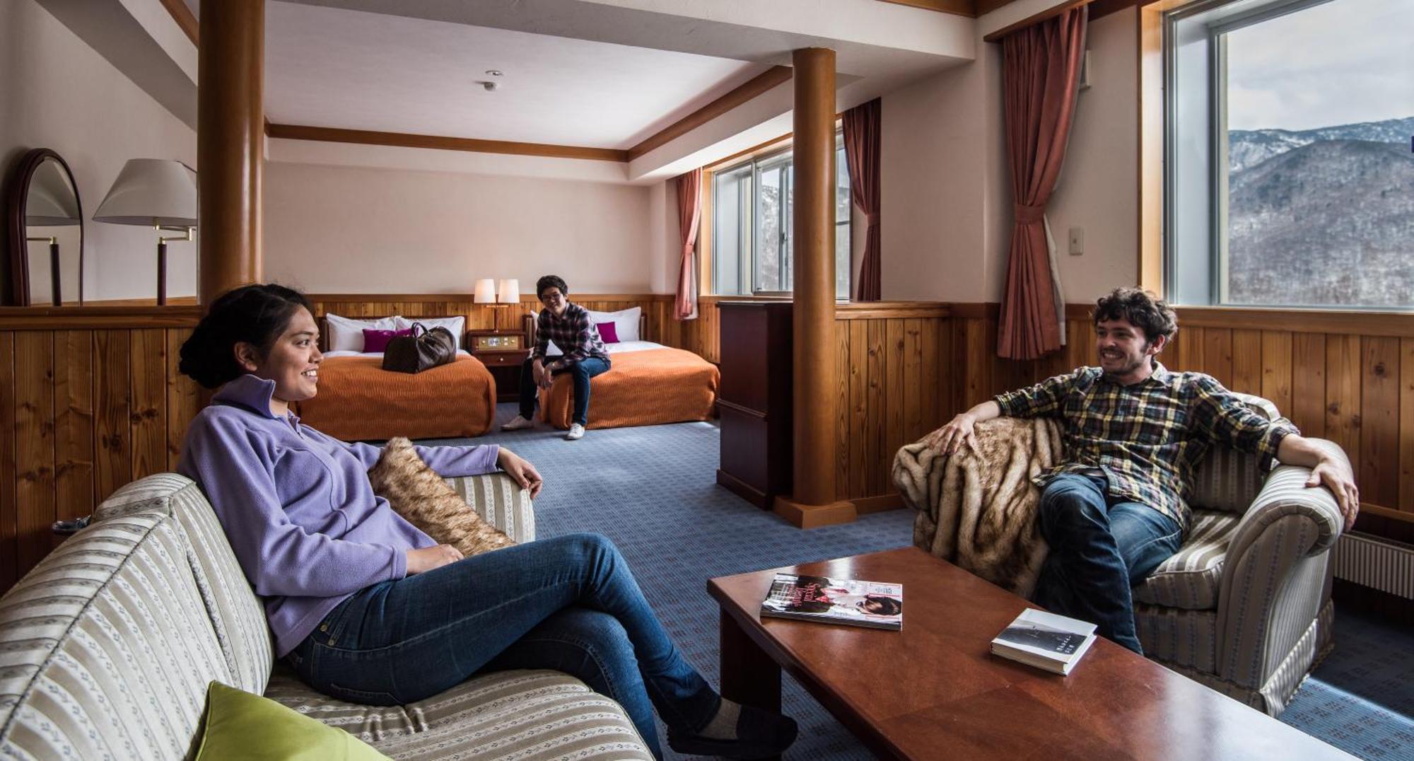 Okushiga Kogen Hotel Yamanouchi  Extérieur photo